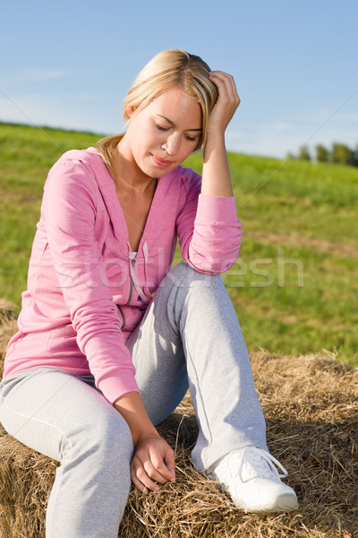 Genç kadın dinlenmek gün batımı portre oturma saman Stok fotoğraf © CandyboxPhoto