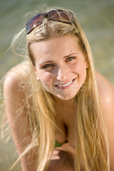 Rubio mujer disfrutar verano sol gafas de sol Foto stock © CandyboxPhoto