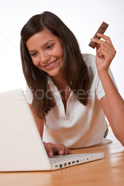 Boldog tinédzser laptop tart csokoládé szelet fapadló Stock fotó © CandyboxPhoto