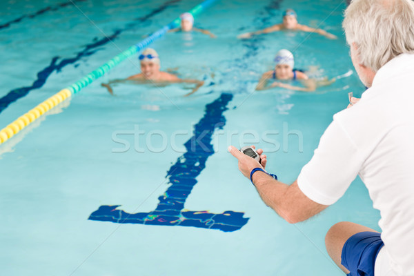 Foto stock: Piscina · treinador · treinamento · competição · piscina