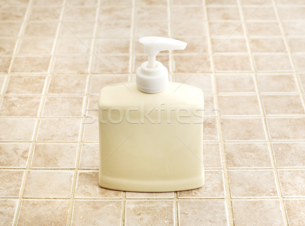 Salle de bain objet pierre carrelage fond maison [[stock_photo]] © cardmaverick2