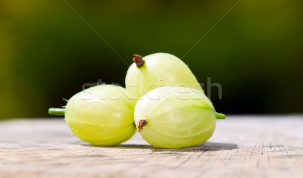 Vert nature table derrière fruits jardin [[stock_photo]] © carenas1