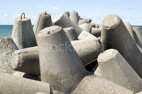 Huge stone with sea in background Stock photo © carenas1