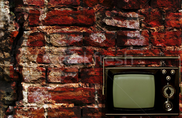Oude tv grunge vak antieke muur Stockfoto © carenas1