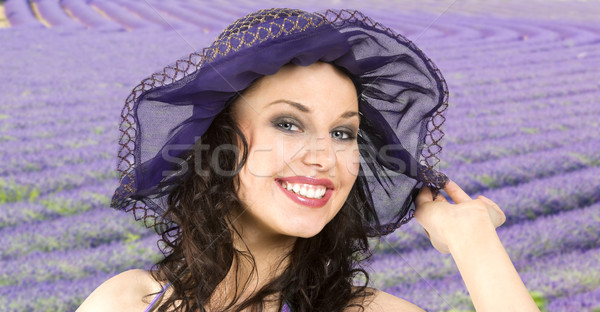 Menina campo de lavanda tiro retrato jovem sorridente Foto stock © carlodapino