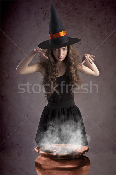 Bastante bruxa jovem menina para cima Foto stock © carlodapino