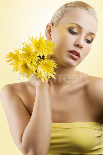 Сток-фото: желтый · цветок · Sweet · модель · красоту · девушки