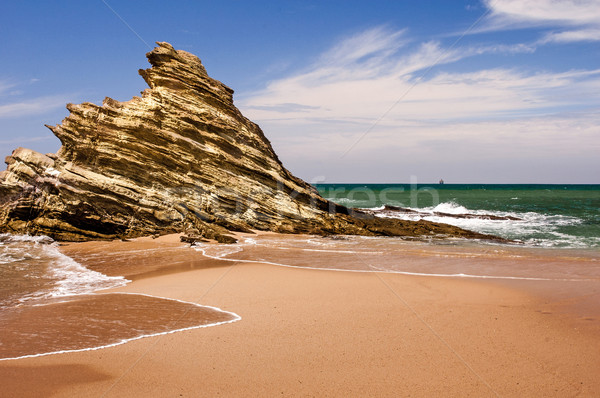 Rock playa agua océano azul Foto stock © Carpeira10