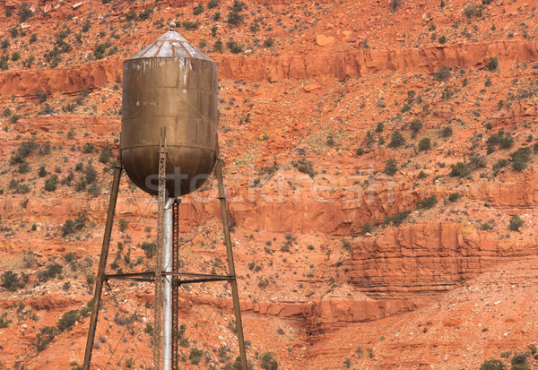 Kupfer Farbe rustikal Wasser Turm Dienstprogramm Stock foto © cboswell