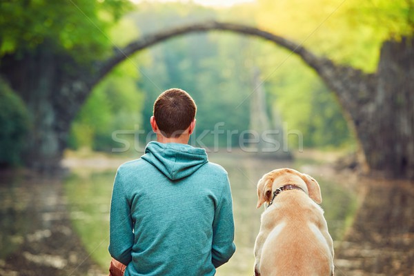 Foto stock: Pensativo · homem · sessão · cão · moço · lagoa