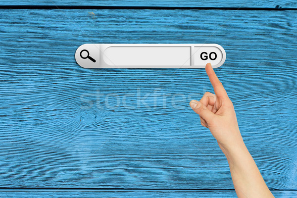 Stockfoto: Menselijke · hand · Zoek · bar · browser · houten