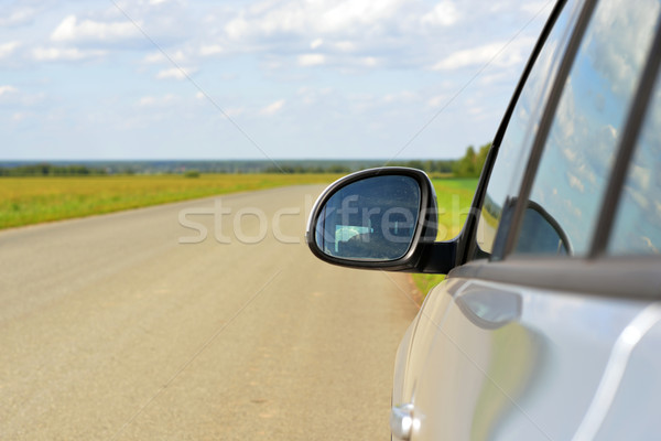 Сток-фото: мнение · автомобилей · зеркало · лет · пейзаж · зеленая · трава
