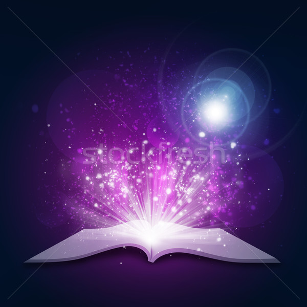 Vechi carte deschisă magic lumina cădere stele Imagine de stoc © cherezoff