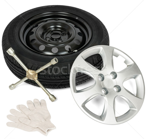 Foto stock: Neumáticos · destornillador · guante · rueda · CAP · aislado
