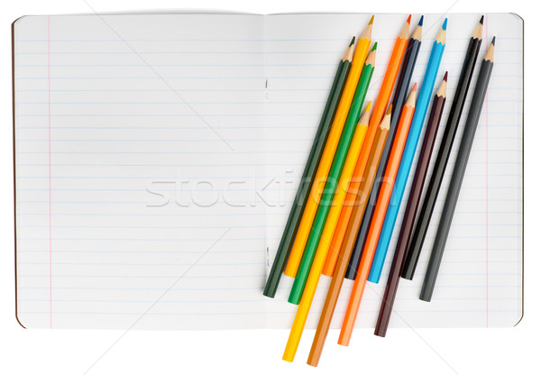 Stockfoto: Open · notebook · ingesteld · krijtjes · geïsoleerd · witte