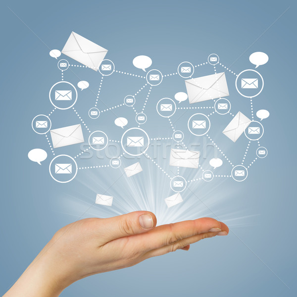 Hand globale business netwerk communicatie wolk Stockfoto © cherezoff
