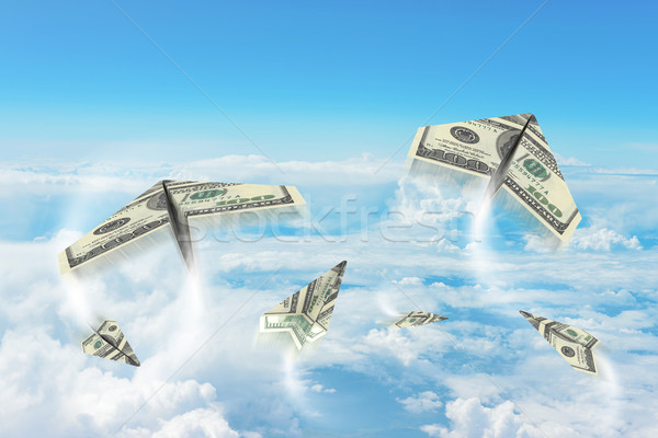 Papier Flugzeuge hundert Himmel Wolken Stock foto © cherezoff