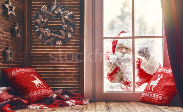 Babbo natale finestra allegro Natale stanza decorato Foto d'archivio © choreograph