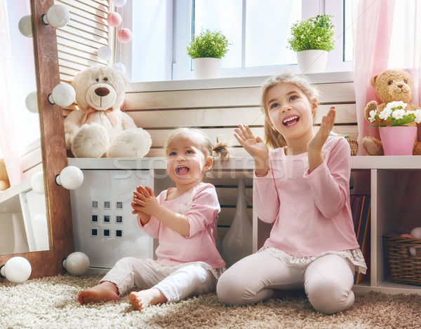 Stock foto: Kinder · spielen · zusammen · cute · wenig · glücklich