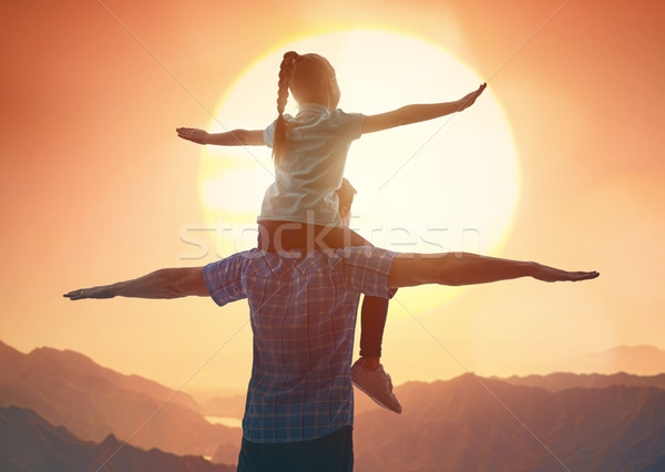 父親 女兒 享受 旅程 孩子 爸 商業照片 © choreograph