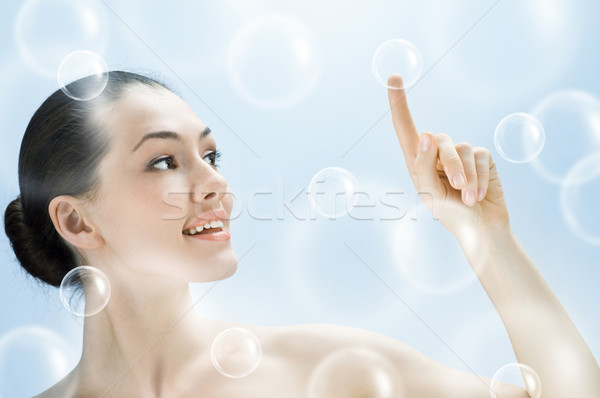 Schoonheid portret meisje bubble hand haren Stockfoto © choreograph