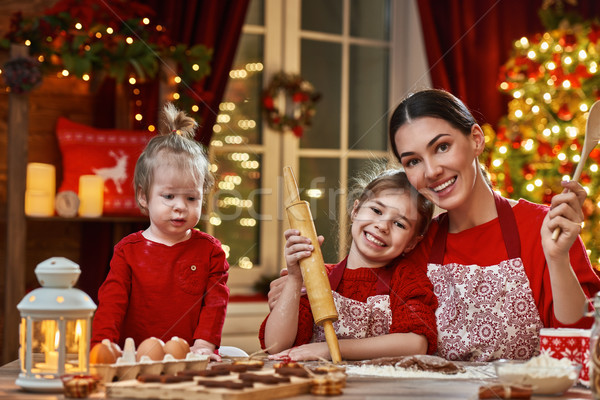 Cuisson Noël cookies joyeux heureux vacances [[stock_photo]] © choreograph