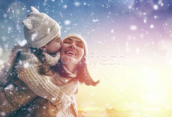 Család téli idény boldog szerető anya gyermek Stock fotó © choreograph
