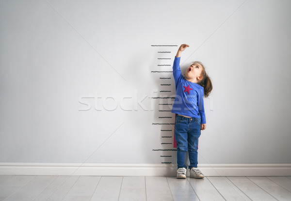 Enfant jouer peu Kid [[stock_photo]] © choreograph