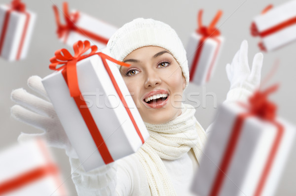[[stock_photo]]: Noël · présente · beauté · jeune · fille · cadeau · femmes