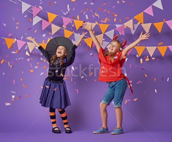 Enfants halloween deux heureux soeurs drôle Photo stock © choreograph