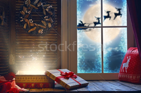 Mágikus ajándék doboz vidám karácsony ablak díszített Stock fotó © choreograph