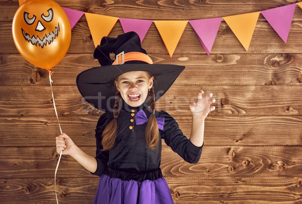 Peu sorcière citrouille heureux halloween cute [[stock_photo]] © choreograph