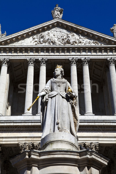 Queen Anne Statue infront of St. Paul's Cathedral Stock photo © chrisdorney
