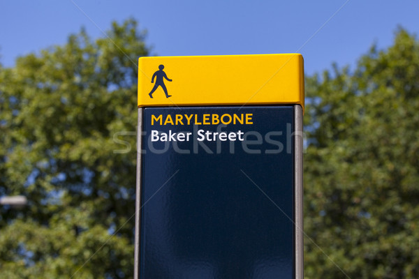 Bakker straat voetganger teken Londen stad Stockfoto © chrisdorney