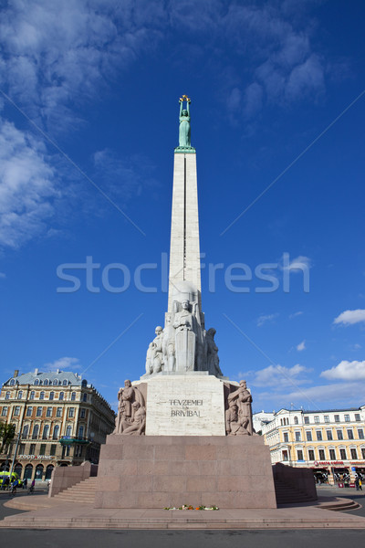 Szabadság Riga Lettország katonák háború épület Stock fotó © chrisdorney