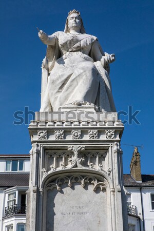 Királyi főiskola London király szobor építészet Stock fotó © chrisdorney