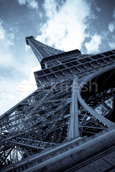 Klasszikus Eiffel-torony kép Párizs égbolt fény Stock fotó © chrisroll