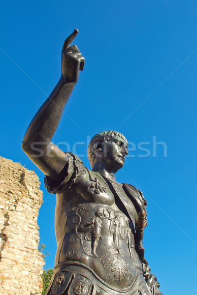 Emperador estatua antigua romana Londres retro Foto stock © claudiodivizia
