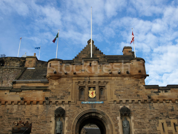 Edinburgh kastély Skócia Nagy-Britannia Egyesült Királyság építkezés Stock fotó © claudiodivizia
