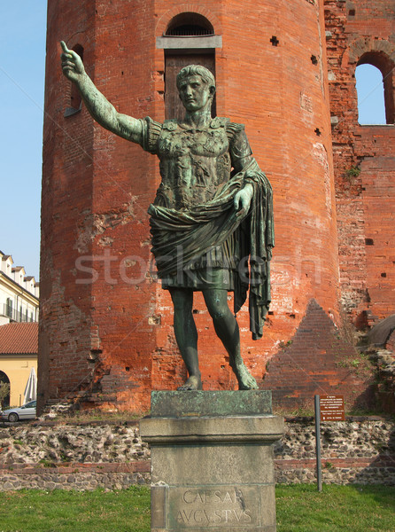 Caesar standbeeld Italië deur Stockfoto © claudiodivizia