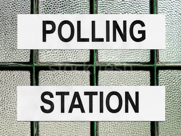 Station plaats partij muur deur tool Stockfoto © claudiodivizia