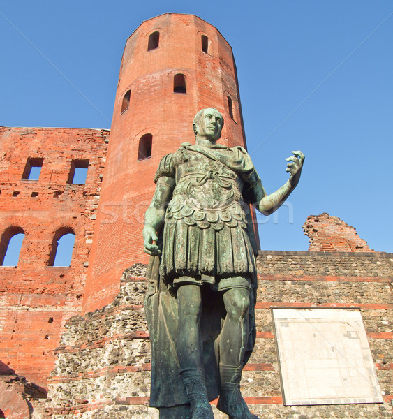 Romana estatua antigua emperador ciudad Foto stock © claudiodivizia