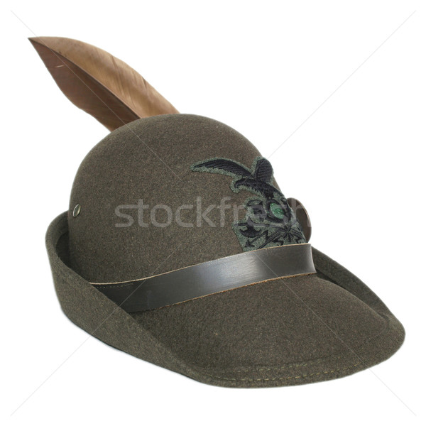 [[stock_photo]]: Alpine · cap · vintage · chapeau · plumes · isolé