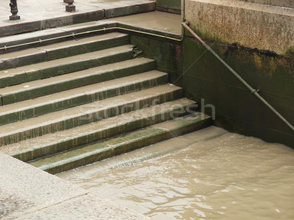 Su adımlar nehir banka yan aşağı Stok fotoğraf © claudiodivizia