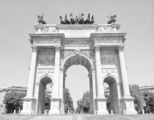 步伐 米蘭 拱 和平 意大利 復古 商業照片 © claudiodivizia
