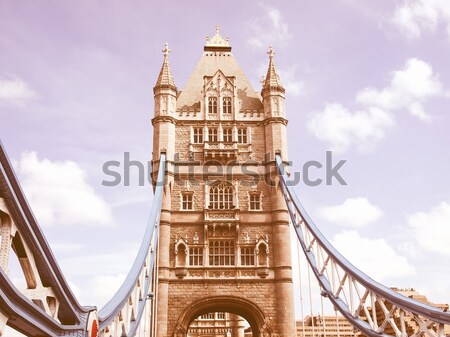 Retro guardando Tower Bridge Londra vintage guardare Foto d'archivio © claudiodivizia