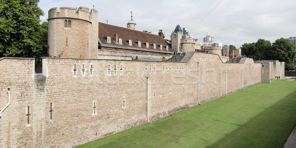 башни Лондон средневековых замок тюрьмы каменные Сток-фото © claudiodivizia