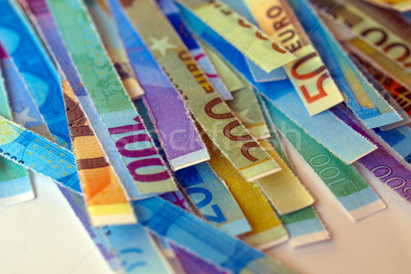 Euro jegyzet pénz égés bankjegyek vág Stock fotó © claudiodivizia