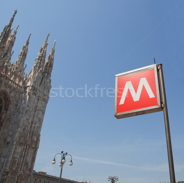 Foto stock: Metro · signo · subterráneo · metro · tubo · signo · tráfico