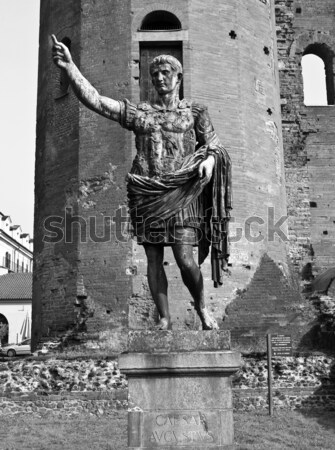 Caesar standbeeld Italië architectuur Stockfoto © claudiodivizia